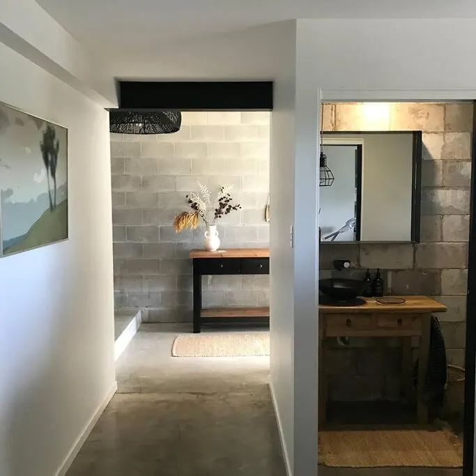 Palm Springs Vibe - Gorgeous Large Home, Superb Location Noosa Heads 0*,